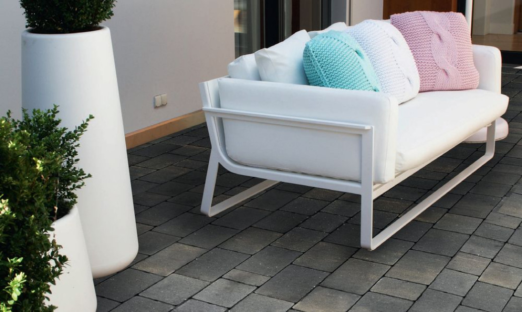 Kostka brukowa i zaprawy spoinujące