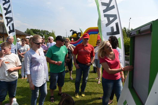 Uczestniczy Zlotu mieli okazję poznać zalety markiz fasadowych oraz połaciowych marki FAKRO.