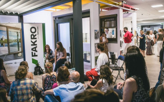 Otwarcie pierwszego w Polsce salonu stolarki pionowej FAKRO INNOVIEW