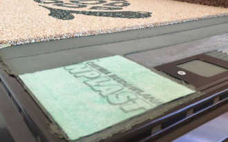 Instrukcja wykonania dekoracyjnego systemu posadzkowego