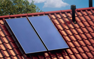 Czy w każdym domu energooszczędnym powinna być instalacja solarna?