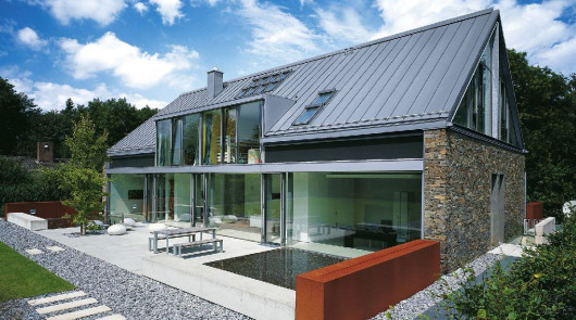 Pokrycie z blachy cynkowo-tytanowej