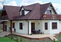 Konstrukcja dachu, pokrycia i rynny - Zwieńczenie budynku