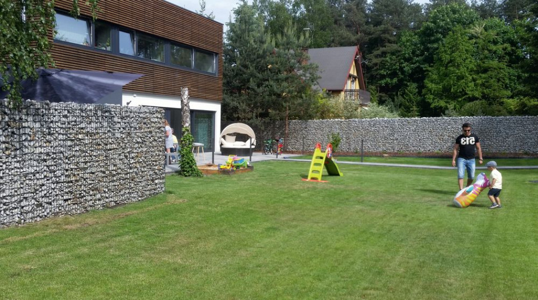 Bramy i ogrodzenia - Stawiamy granice