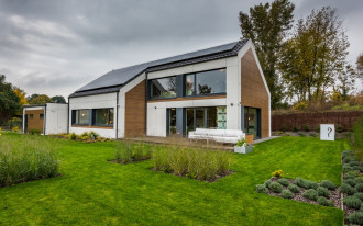 Zeroenergetyczny dom w Chorzowie z certyfikatem MULTICOMFORT Saint-Gobain