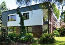 Zamiast peerelowskiego klocka