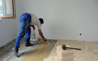 Wymiana posadzki i montaż elektrycznego ogrzewania podłogowego