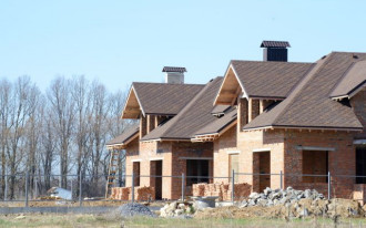 Izolacja fundamentów ścian i piwnic - jak wykonać jesienią i zimą?