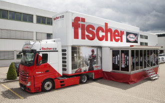 fischerTRUCK - mobilne centrum wystawienniczo-szkoleniowe rusza w Polskę