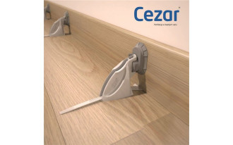 System ułatwiający instalację listew przypodłogowych FIX@Press