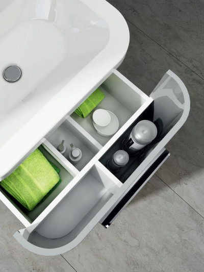 Szafka podumywalkowa SD 650 Chrome z praktycznymi przegródkami