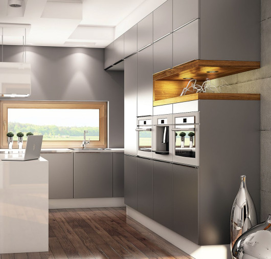 Lakierowane na szaro matowe fronty kuchni Calma projektu Danuty Jarzynki