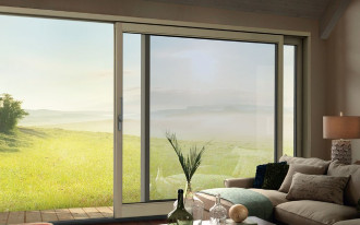 Przesuwne drzwi tarasowe HS marki Urzędowski z technologią ePower G-U