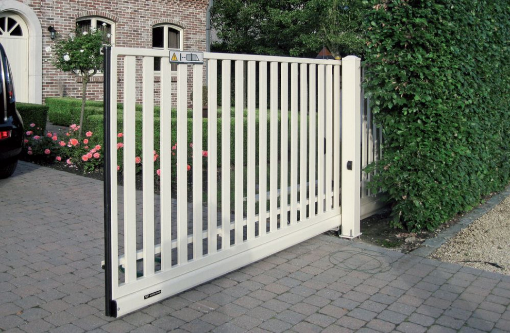 43 napędy do bram ogrodzeniowych przesuwnych i rozwieranych