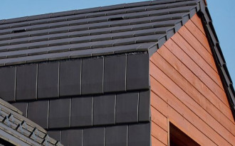 Jakie są trendy w wykonywaniu elewacji i dachu z materiałów ceramicznych?