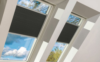 FAKRO poszerza standardową ofertę okien trzyszybowych