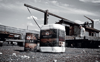 Impregnaty firmy HMF24 do zabezpieczania drewna