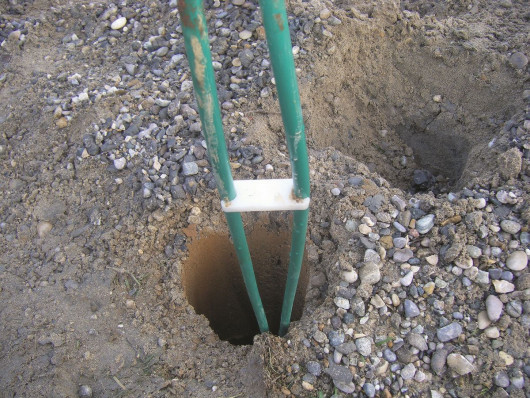 Pionowy kolektor gruntowy - sonda w odwiercie