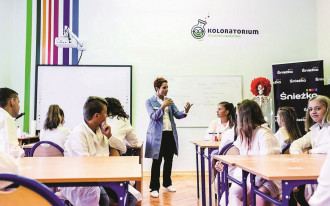 Kolorowe laboratoria od Śnieżki