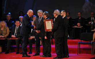 Ryszard Florek nagrodzony Kryształowym Laurem Umiejętności i Kompetencji