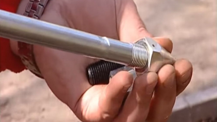 Montaż systemu odgromowego - uziom