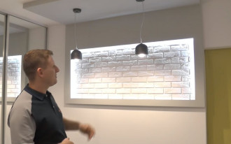 Od drzwi do lampy: Kompletny przewodnik po remoncie salonu!