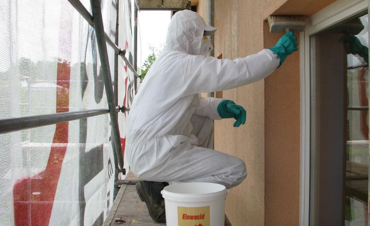 Naniesienie (po 24 h) preparatu gruntującego