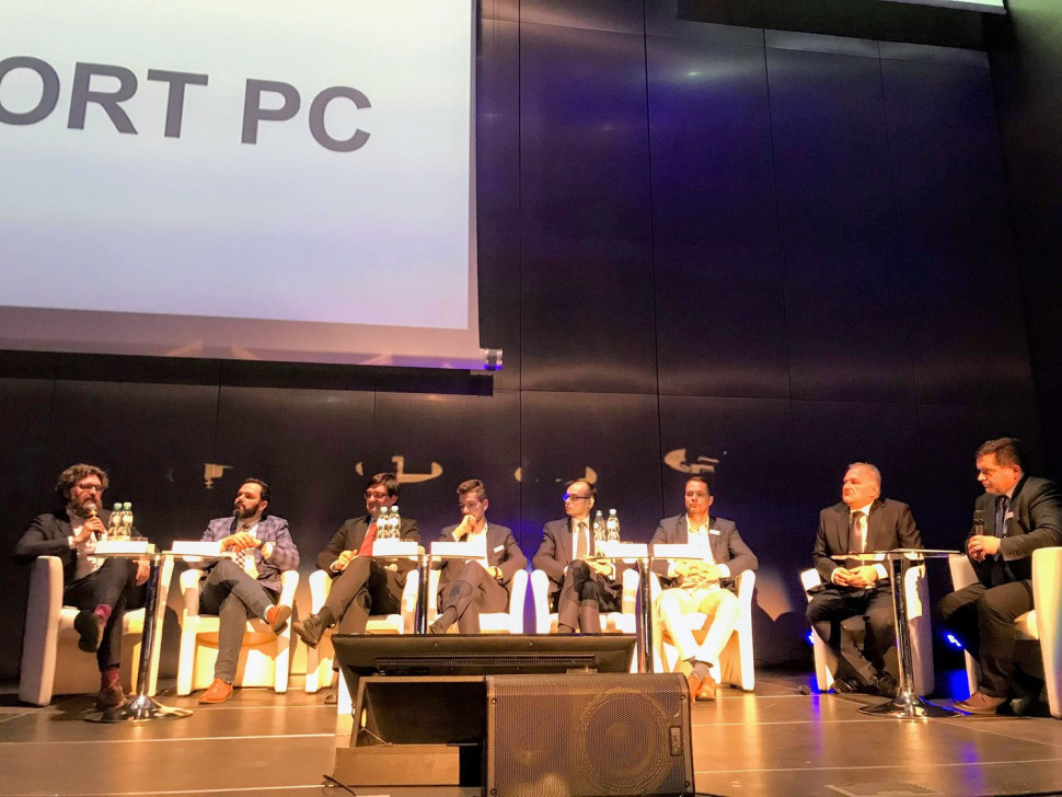 Głównym tematem VII Kongresu PORT PC był &quot;Dom bez rachunków&quot; z pompami ciepła, fotowoltaiką i wentylacją mechaniczną z odzyskiem ciepła.