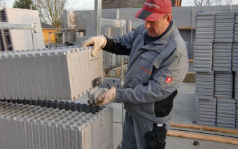 Koszt wykonania 1 m2 ściany zewnętrznej z izolujących elementów szalunkowych