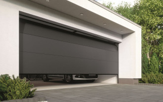 Złoty Medal Targów Budma 2019 dla Fakro za bramę BSS Supreme