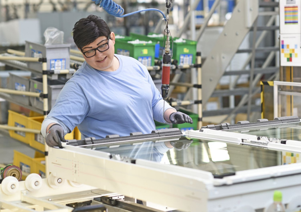 Produkcja w fabryce Velux w Namysłowie