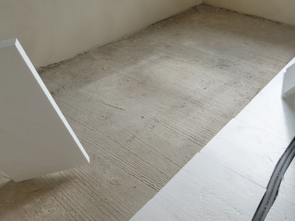 Izolacja podłogi na gruncie styropianem