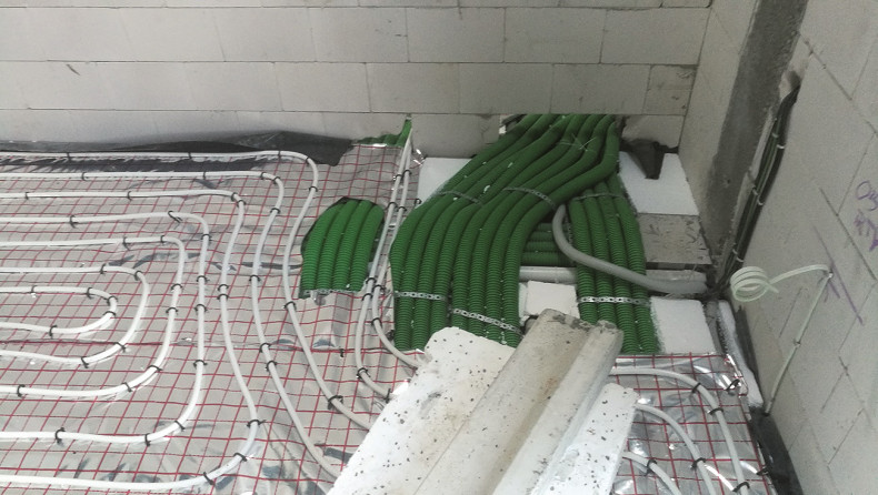 Instalacje w podłodze - jastrych trzeba wzmocnić