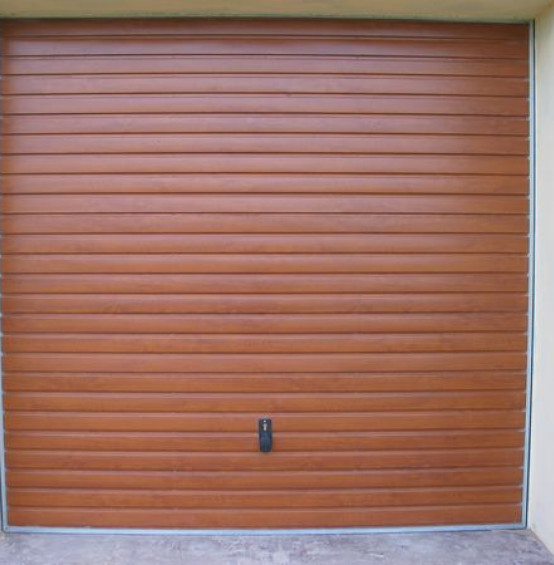 Brama garażowa  San 07 profilowana poziomo