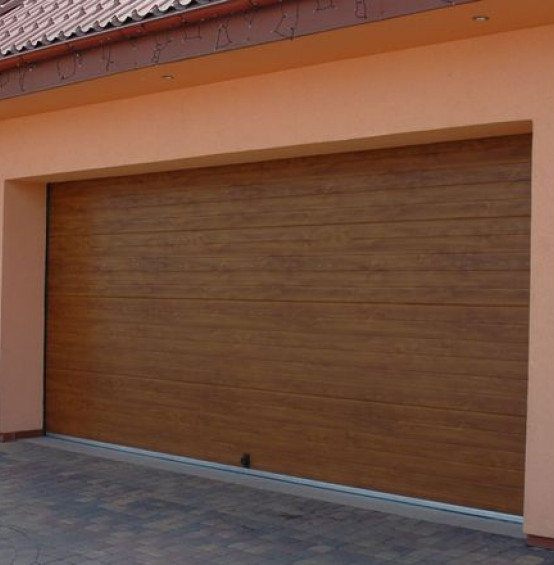 Brama garażowa  T140