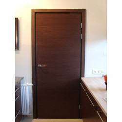 Drzwi wewnętrzne płytowe – wenge