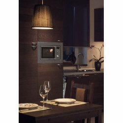 Kuchenka mikrofalowa ZKM 2021 EB 