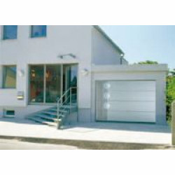 Brama sekcyjna boczna