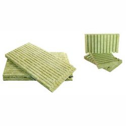 Izolacja z wełny mineralnej – akcesoria systemu kominowego