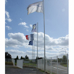 Maszty flagowe