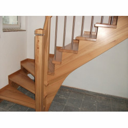Schody drewniane - realizacja 12
