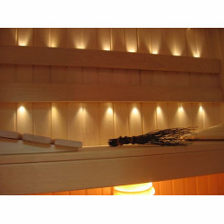 Sauna osikowa, światłowody i lampy dolne