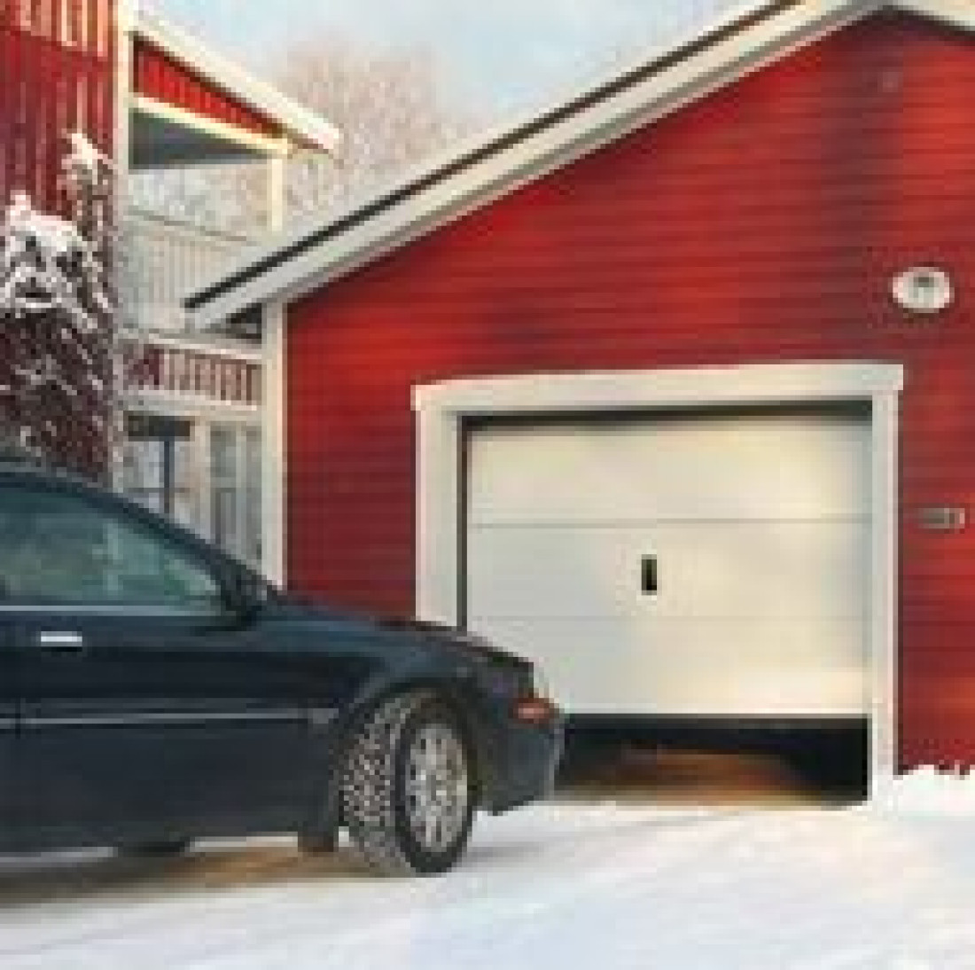 Ciepła brama garażowa Normstahl Entrematic idealna nie tylko zimą