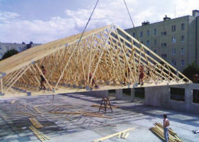 Prefabrykowany wiązar drewniany