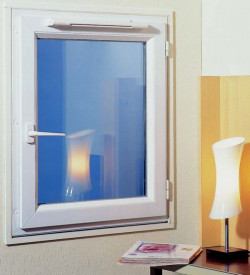 Doskonałym rozwiązaniem jest zastosowanie nawiewników w pokoju dziecięcym