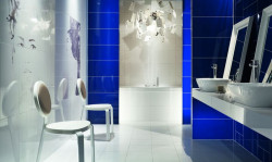 Kosmopolityczność wielkiego miasta wyrażająca się w designerskich dekorach, światło znajdujące się w ciągłym ruchu, odbijane od błyszczących płytek o nieregularnej płaszczyźnie...