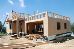 Dzięki uczestnictwu w konkursie Pan Ryszard wygrał nagrodę główną - wciągarkę linową GEDA Star ze specjalnym uchwytem do płyt mfp i innych