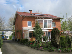 Powiększymy przy okazji nasz dom o atrakcyjną powierzchnię mieszkalną – jadalnię, pokój rekreacyjny, gdzie możemy napić się kawy bądź herbaty z przyjaciółmi, poczytać książkę, czy po prostu odpocząć.