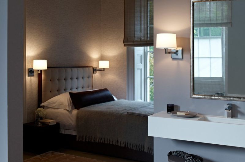 Zestaw uszczelniający jest idealnym rozwiązaniem zarówno do łazienek, jak i do sypialni.