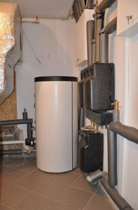 Zdjęcie z montażu pompy ciepła powietrze-woda